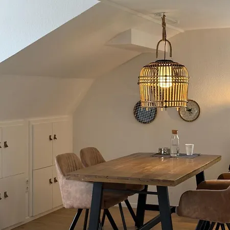 100 Qm Solgard Mit Balkon Ueber Den Daechern Toennings, Nahe St Peter Ording Und Der Nordsee Tönning
