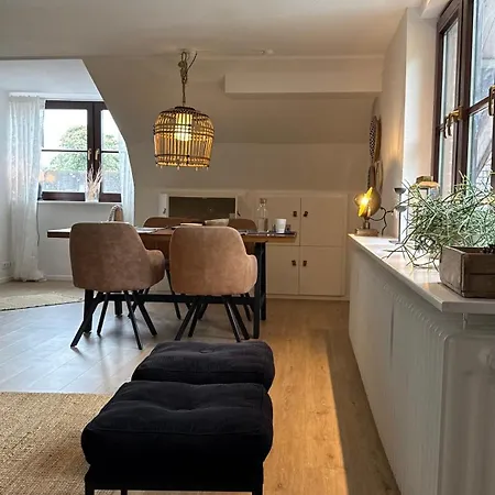 Lejlighed 100 Qm Solgard Mit Balkon Ueber Den Daechern Toennings, Nahe St Peter Ording Und Der Nordsee