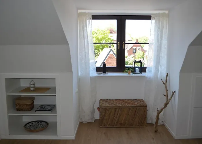 Solgard - Licht Ueber Den Daechern Toennings Appartamento *